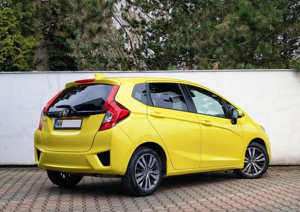 Honda Jazz cena 48900 przebieg: 59500, rok produkcji 2015 z Piaseczno małe 121